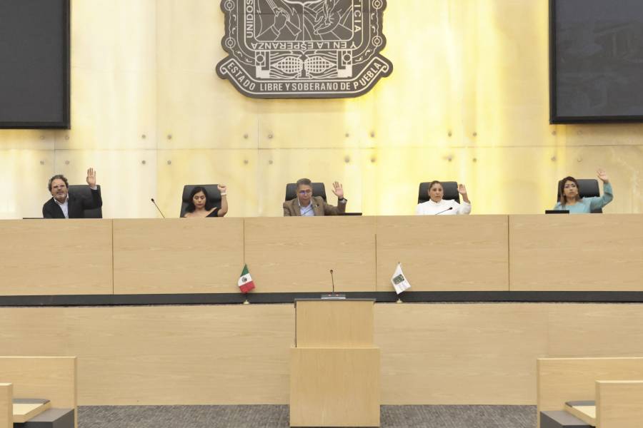 Congreso disuelve cabildos de Acatlán, Esperanza y Tepeyahualco; designa concejos municipales 