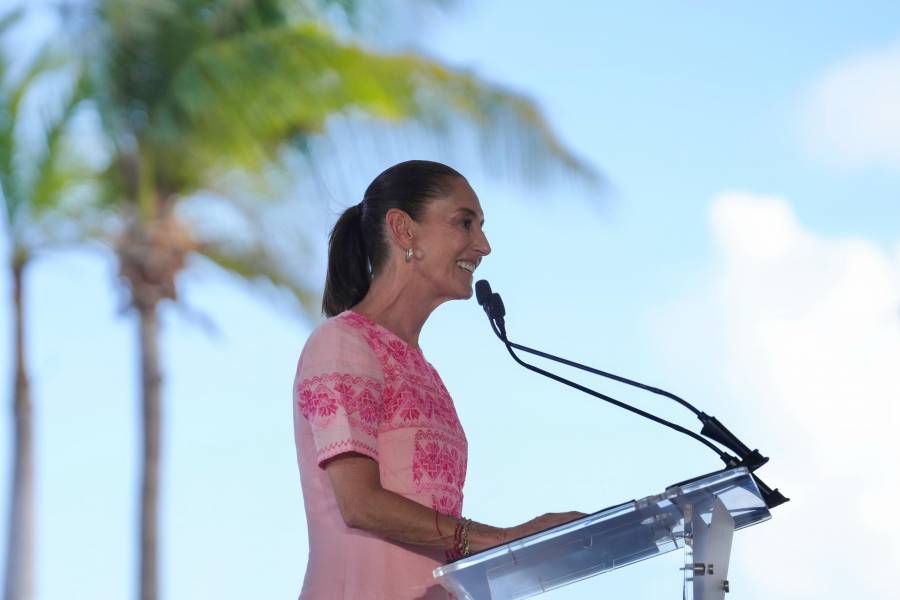 Sheinbaum destaca inversión en vivienda, salud e infraestructura durante gira por Quintana Roo