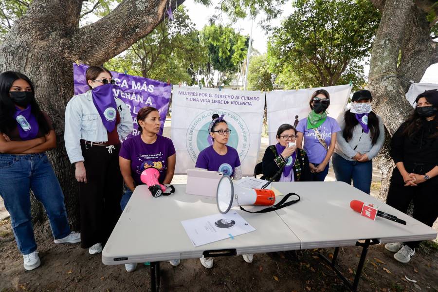 Colectivas denuncian presuntas irregularidades en investigaciones de violencia vicaria en Puebla