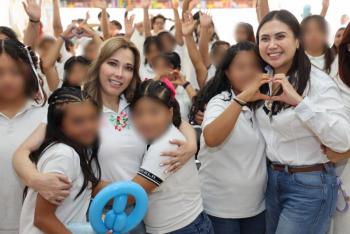 Festeja Ceci Arellano fiestas patrias en casas de asistencia del SEDIF