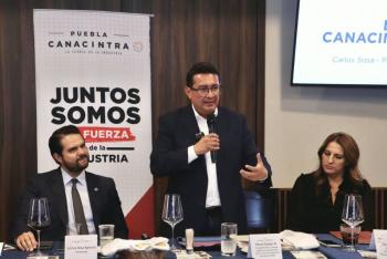 Destaca diputado P&aacute;vel Gaspar colaboraci&oacute;n entre el Poder Legislativo y el sector empresarial a favor de Puebla