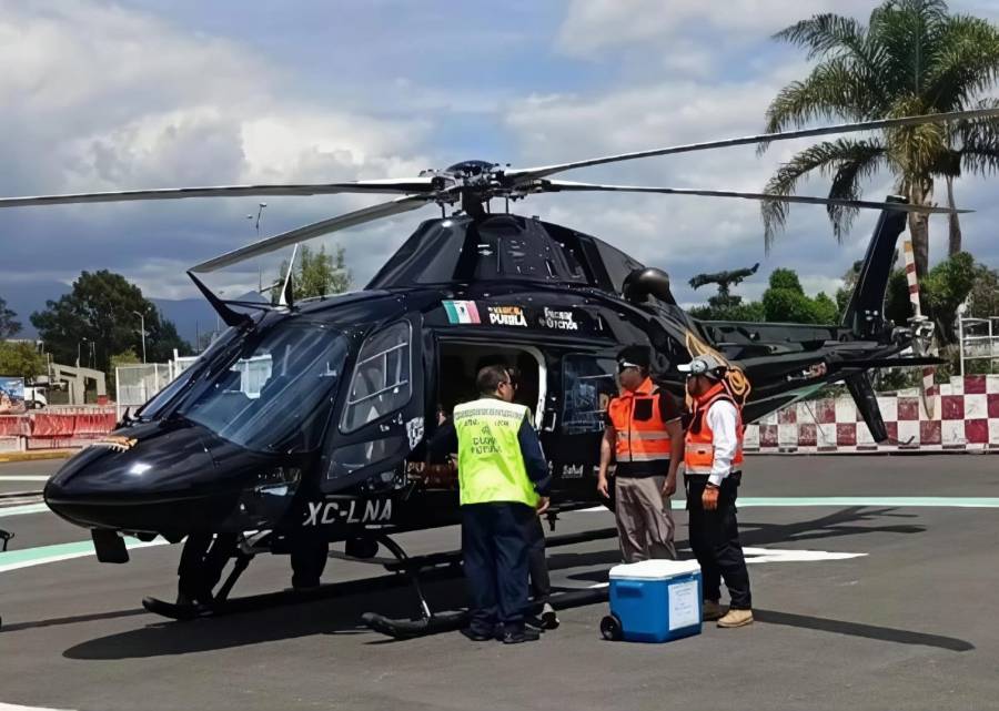 Con ambulancia a&eacute;rea, Gobierno Estatal lleva h&iacute;gado a CDMX para su trasplante