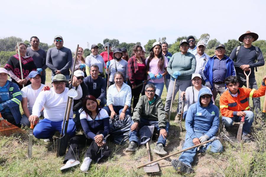 Gobierno Estatal participa en jornada para sanear el riacuteo Atoyac