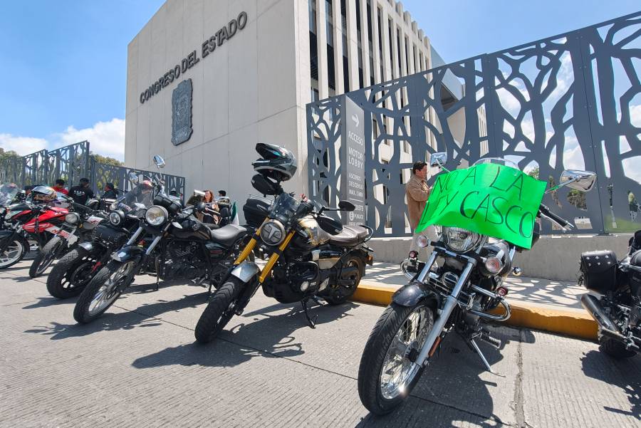 Gobierno del Estado y Congreso abiertos al di&aacute;logo con el sector de motociclistas