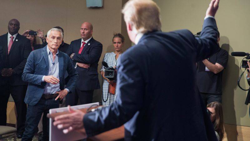 Jorge Ramos acusa censura tras veto de Trump a CNN, MS NOW y Politico en la Casa Blanca