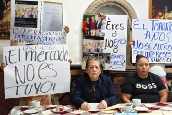 Comerciantes se enfrentan por control de espacios en el mercado El Alto