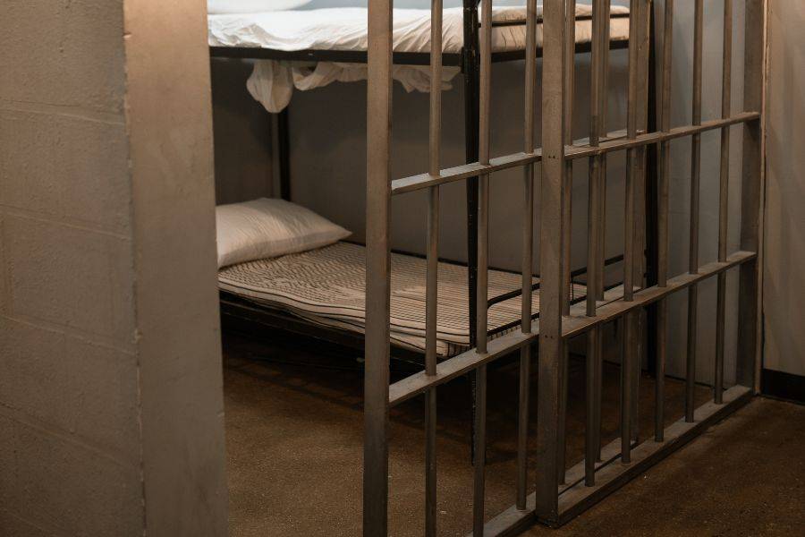 IPAM ayuda a madre de poblano detenido en EU a dar seguimiento a su retorno