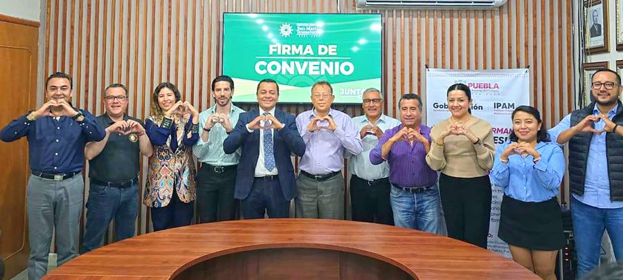 Gobierno de Texmelucan contin&uacute;a uniendo familias con el programa “Reencuentro Familiar”