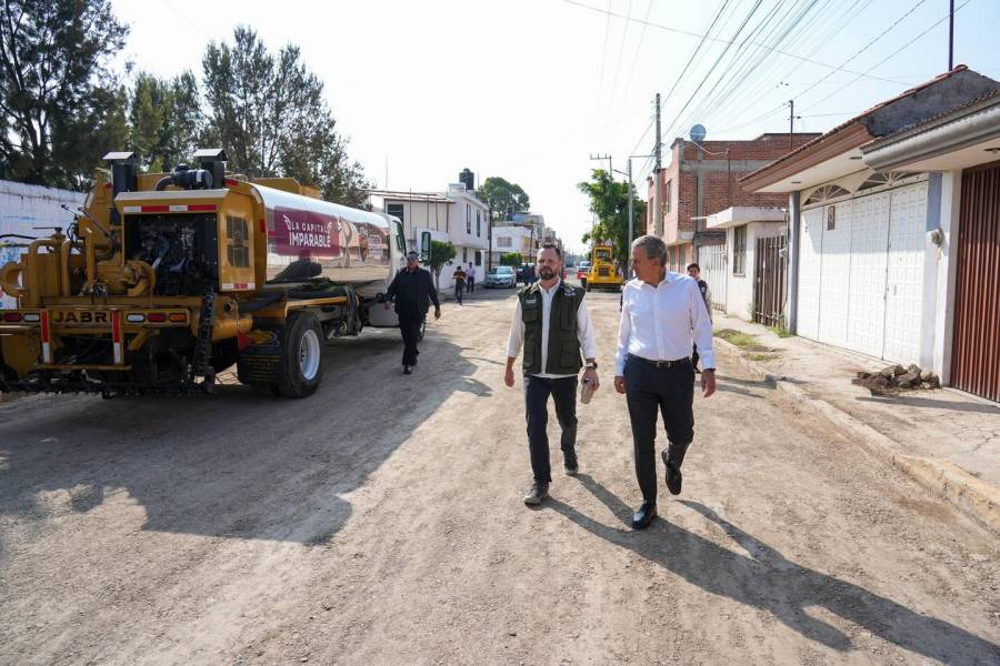 Puebla capital pavimentar&aacute; 17 calles y rehabilitar&aacute; otras 19 con cr&eacute;dito de 440 mdp