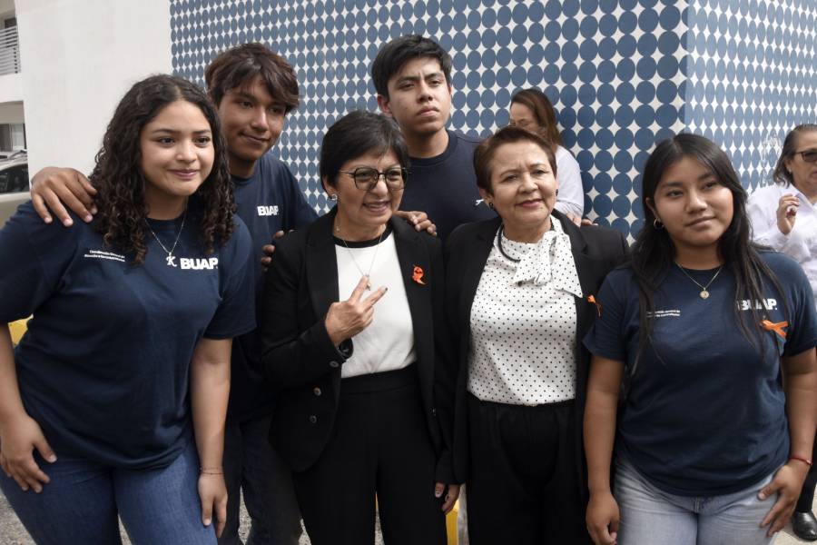 Celebra 45 a&ntilde;os la Preparatoria 2 de Octubre de 1968