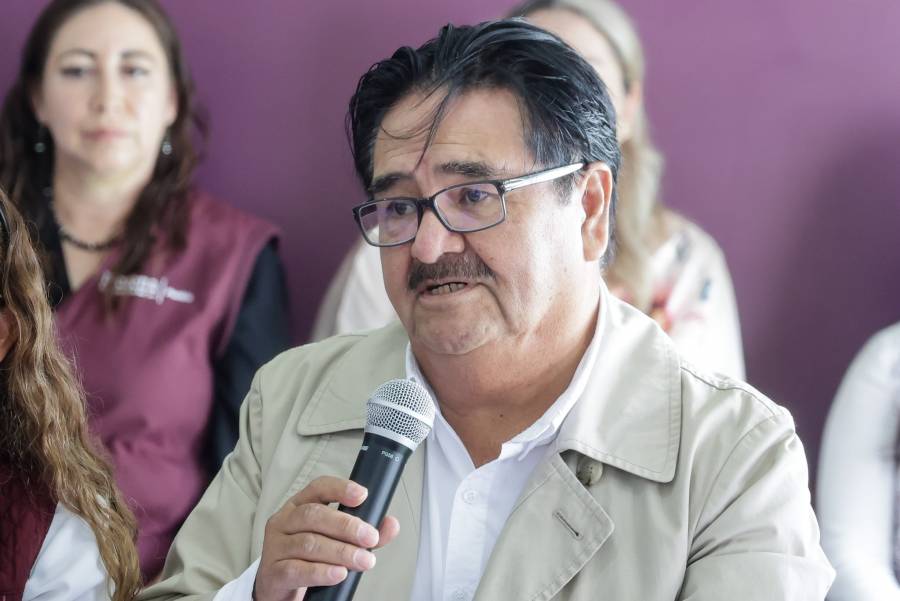 Agust&iacute;n Guerrero llama a “destapados” por Puebla capital a esperar reglas de Morena
