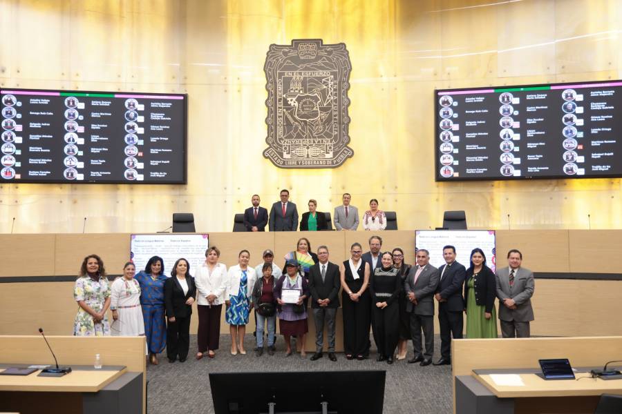 Congreso de Puebla reconoce la riqueza de la lengua n&aacute;huatl