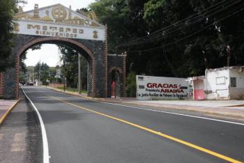 Carretera Nueva Historica; Ariadna Ayala entrega rehabilitaci&oacute;n del camino a Metepec