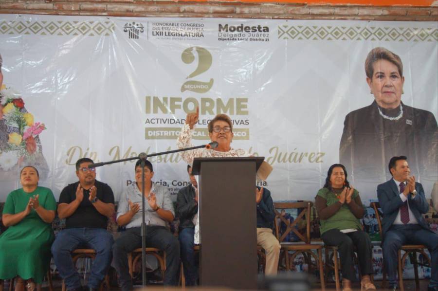 Modesta Delgado Ju&aacute;rez rinde su Segundo Informe de Actividades Legislativas