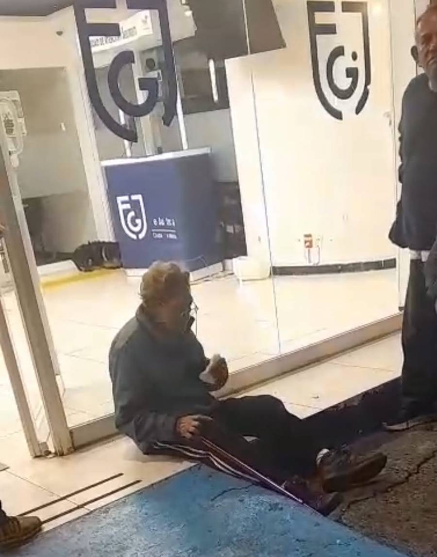 Falla en registros de la FGJCDMX provoca detenci&oacute;n de hombre que conduc&iacute;a auto recuperado en 2022