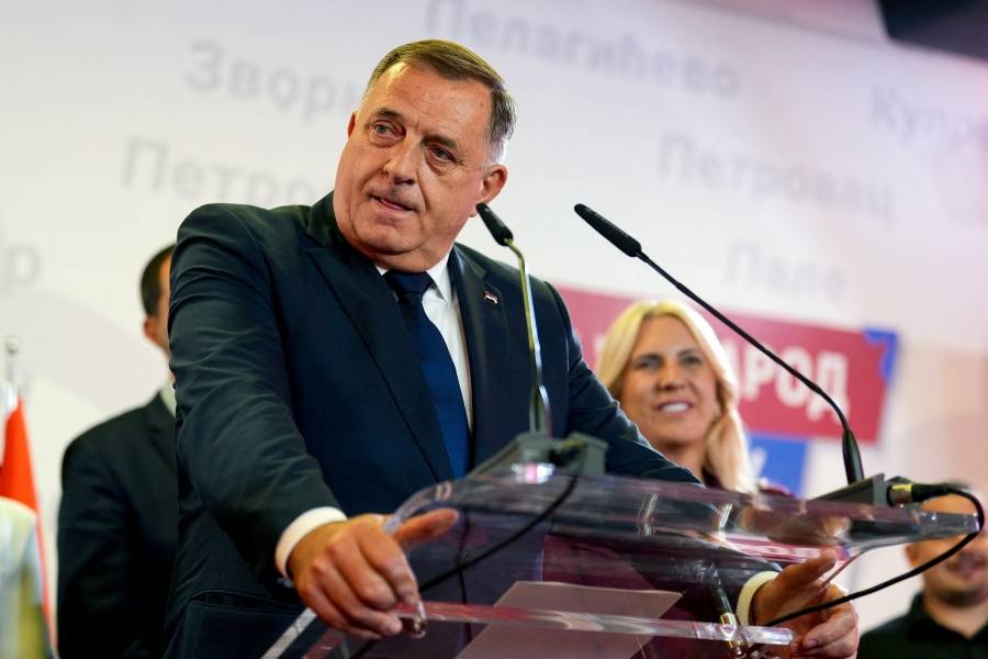 Líder serbobosnio Dodik reclama victoria electoral de su partido y agradece a Trump y Putin