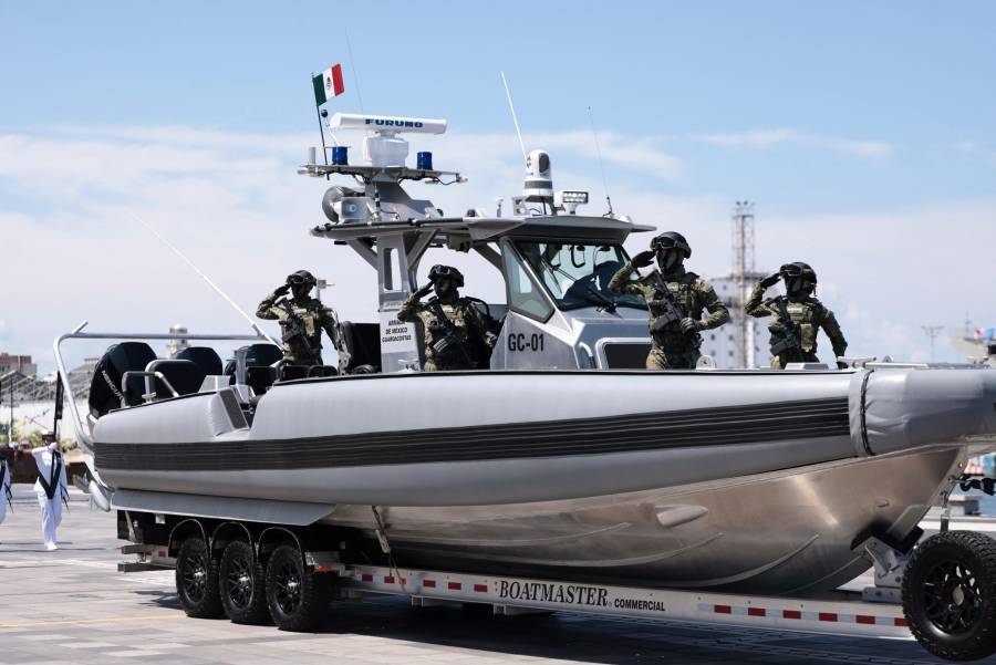 Armada de M&eacute;xico refrenda compromiso con la soberan&iacute;a y protecci&oacute;n de la poblaci&oacute;n