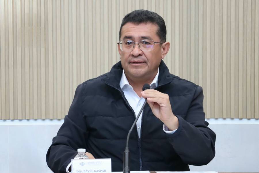 Toda inversi&oacute;n para dignificar espacios y construir vivienda debe beneficiar directamente a sus habitantes: P&aacute;vel Gaspar
