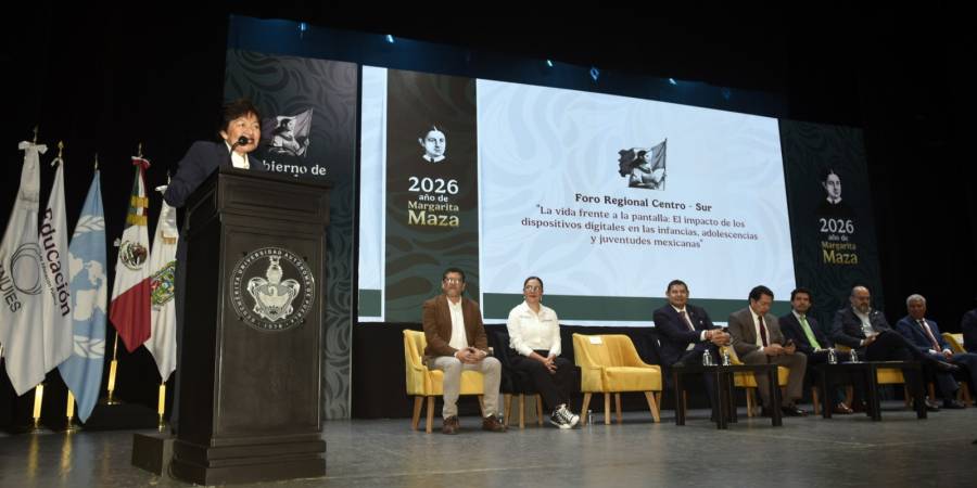 Analizan impacto de dispositivos digitales en ni&ntilde;os y j&oacute;venes en el Foro Regional Centro-Sur