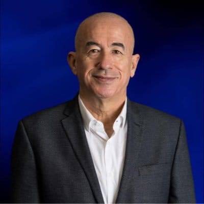 &Eacute;ctor Jaime acusa crisis en el sistema de salud y se&ntilde;ala fallas en abasto de medicamentos