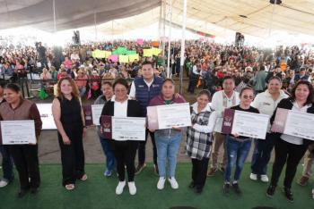 Proyectos de Obra Comunitaria contribuyen l crecimiento econ&oacute;mico con liderazgo de mujeres