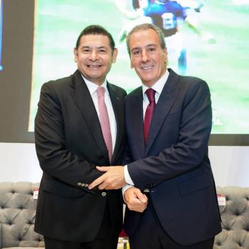 Armenta felicita a Pepe Chedraui por su segundo a&ntilde;o de gobierno y ofrece mantener coordinaci&oacute;n con Puebla capital