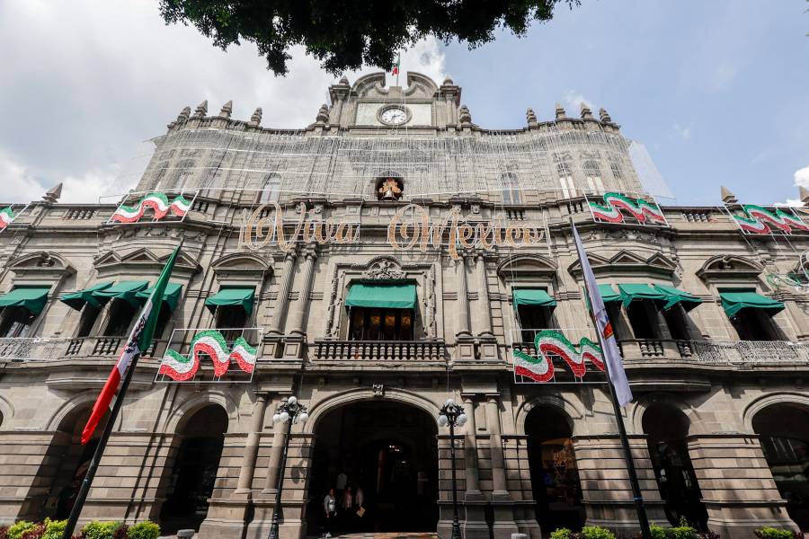 Siete perfiles de Morena se registran para buscar la candidatura a la alcaldía de Puebla en 2027