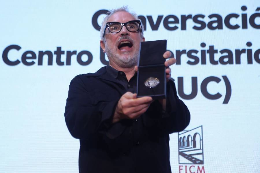 UNAM reconoce a Alfonso Cuarón tras décadas de distanciamiento