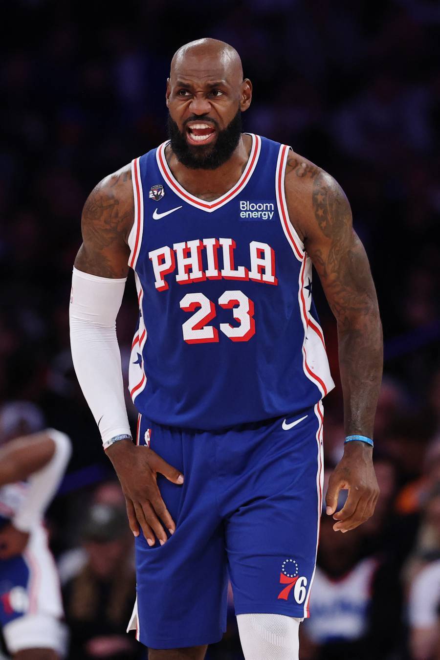 Trump exige disculpas a LeBron James por su conducta durante el himno