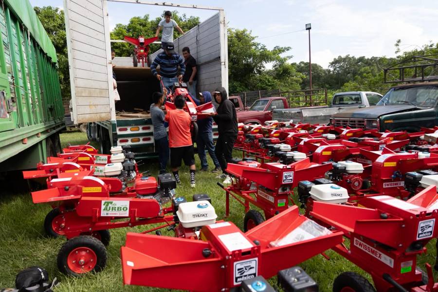 En Pantepec, obras y apoyos al campo abren nuevas oportunidades para las familias
