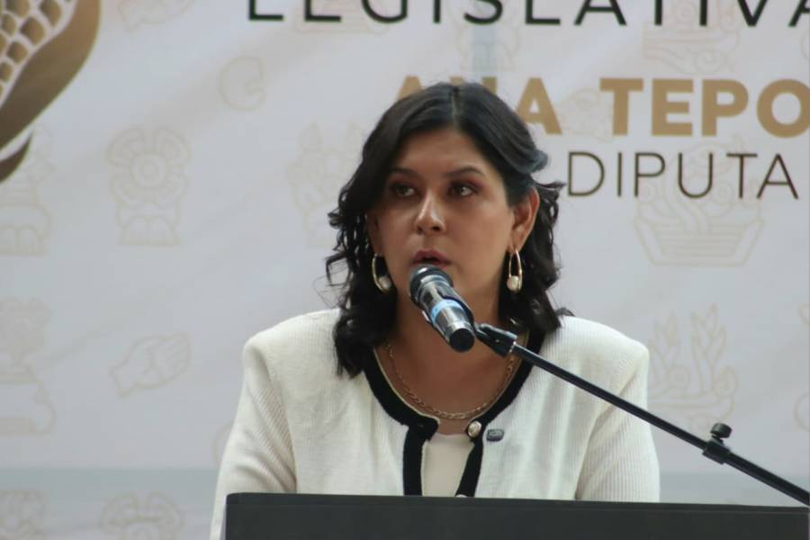 Rinde la diputada Ana Tepole su Segundo Informe de Actividades; resalta la presentación de 43 iniciativas 