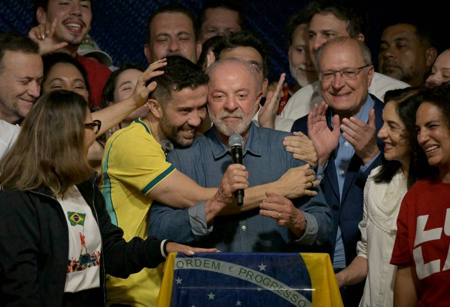 Lula da Silva gana la presidencia de Brasil frente a Flávio Bolsonaro